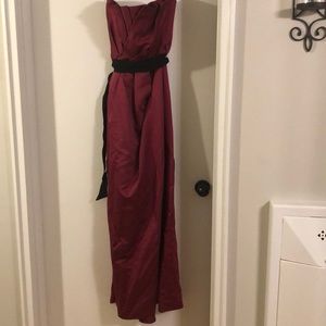 White by Vera Wang Formal Dress